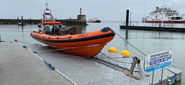 versadock-drive-on-boat-dock-sarum-hydraulics versadock-drive-on-boat-dock-sarum-hydraulics