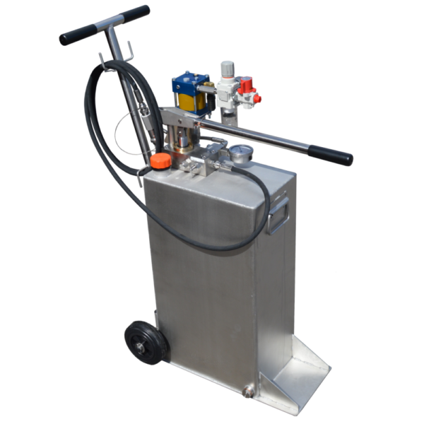 our DUO unit, a combination of both an air driven pump, as well as a manual hand pump both mounted on top of a 2 wheel trolley reservoir