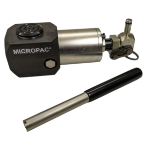 hydraulic jack with integral reservoir and handle